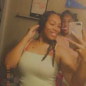 Meet your Posher, Maria